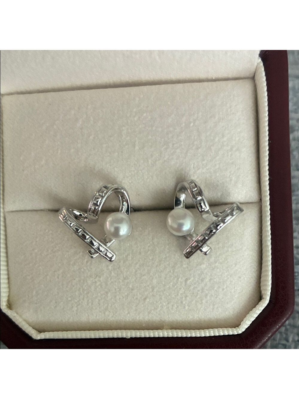 Elegant Silver Pearl Earrings